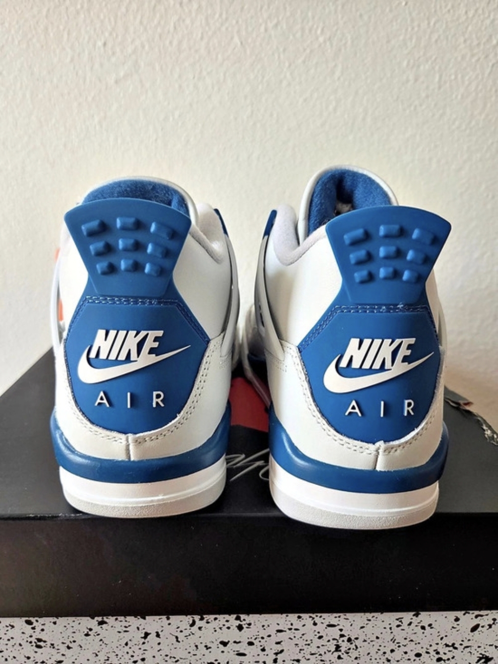 Nike Air Jordan 4 Retro Military Blue sz 5y